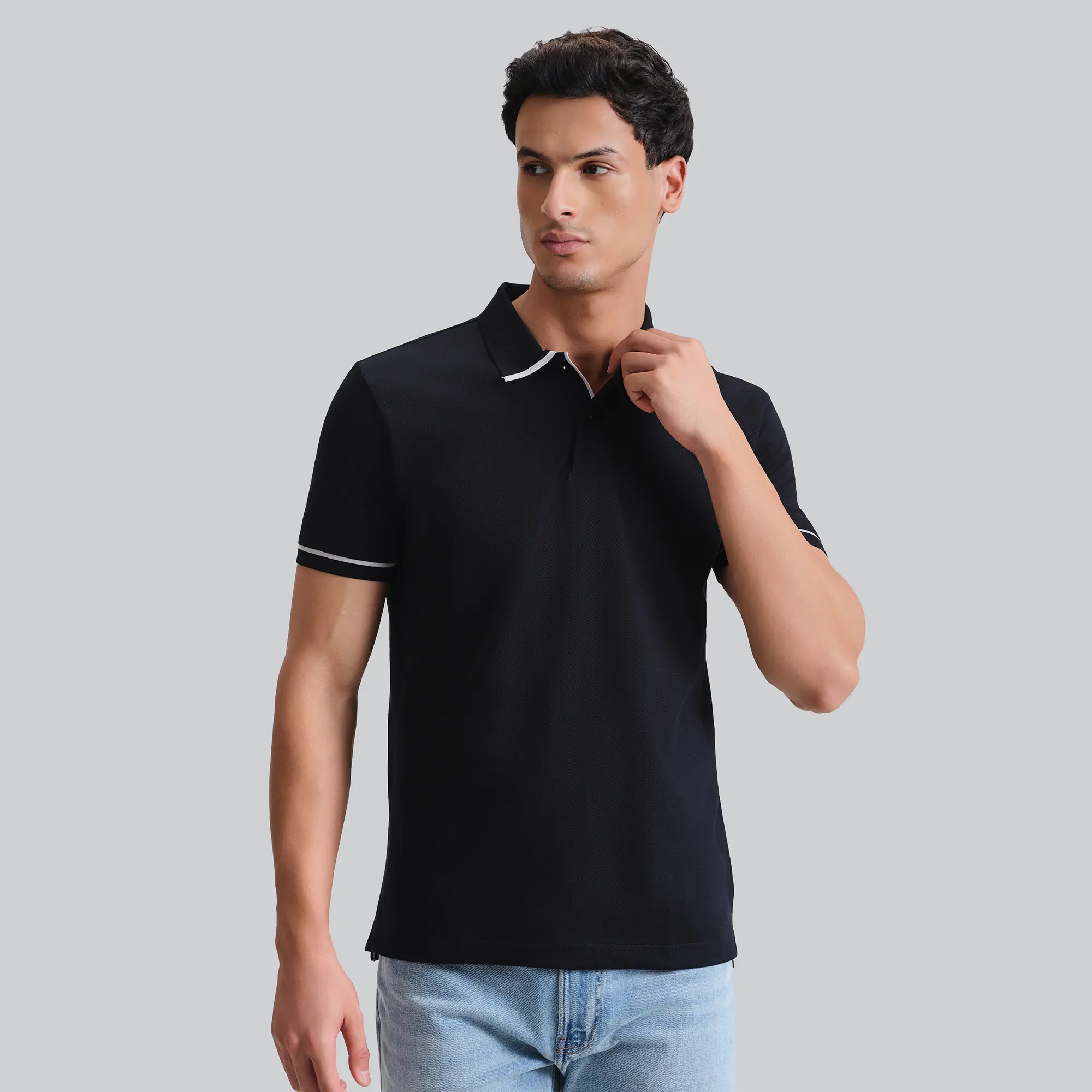 Pique Polo T-shirt - Pitch Black - Image 2