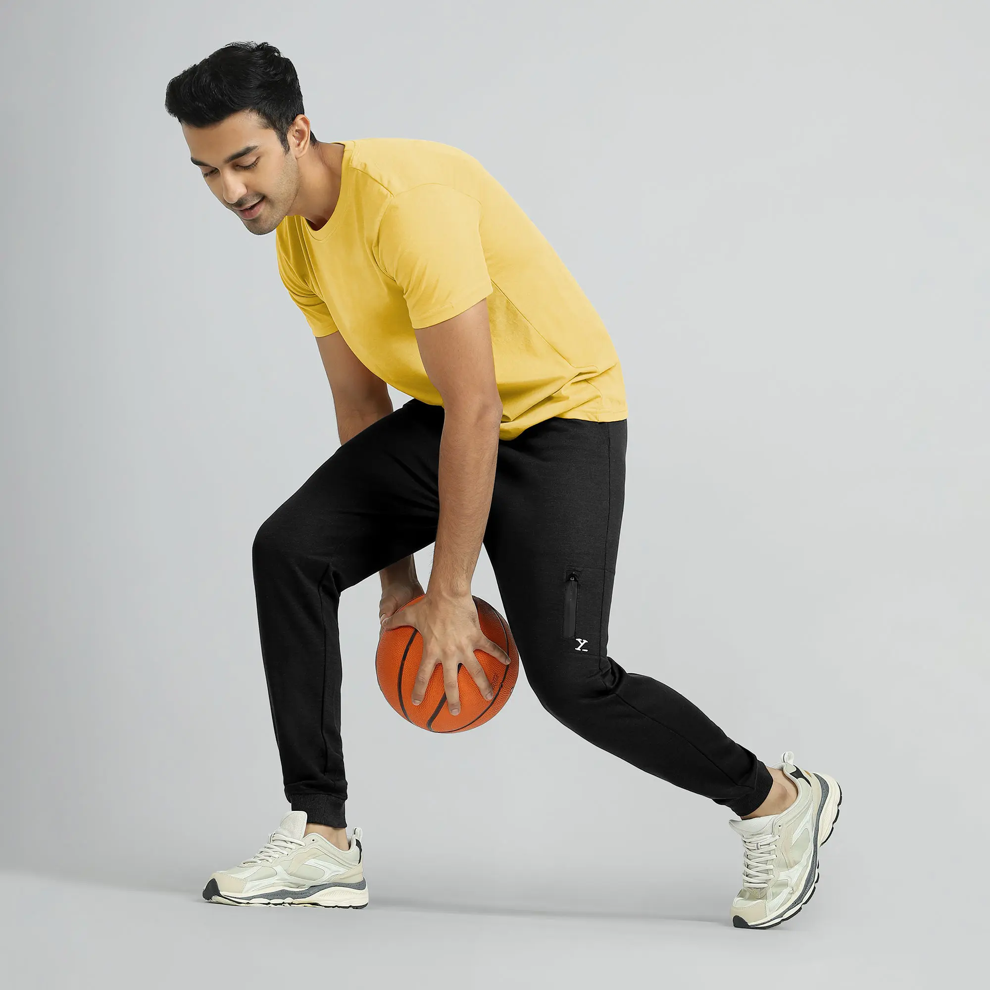 Hype Cotton Rich Joggers Pitch Black - Image 4