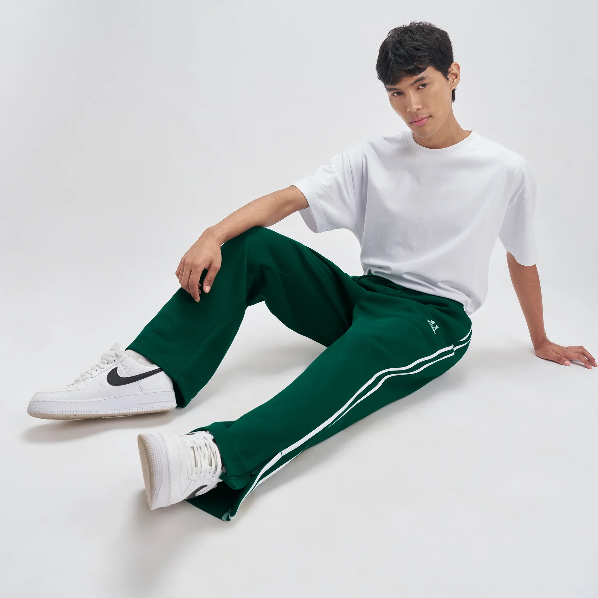 Crew Everyday Relaxed Fit Trackpants - Ivy Green - Image 4
