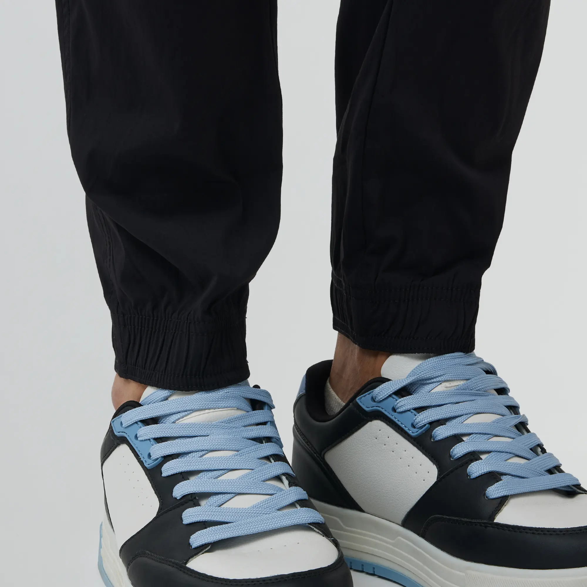 Moveo Cargo Joggers Pitch Black - Image 6
